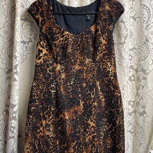 Connected Apparel Animal Print